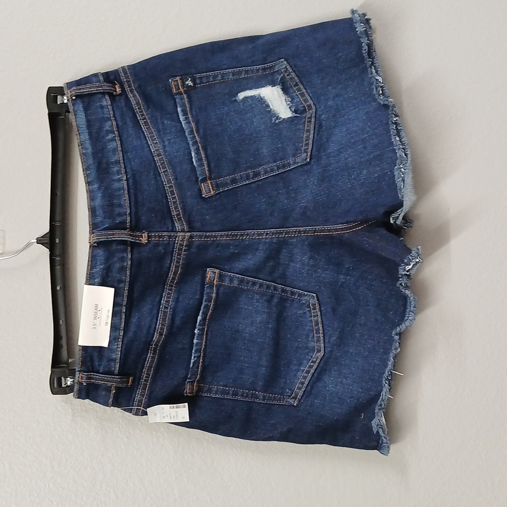 NWT 3.5” Denim Shorts m jeans by Maurices Size 10 High Rise - Picture 6 of 7